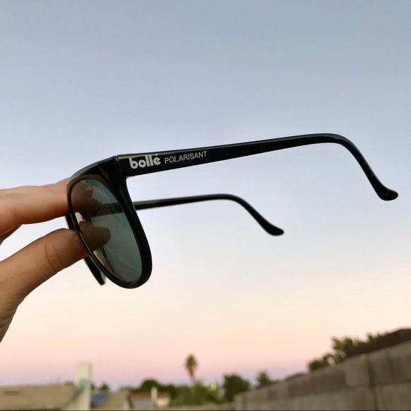 VTG BOLLÉ POLARISANT FRENCH BLACK SUNGLASSES - Picture 3 of 4